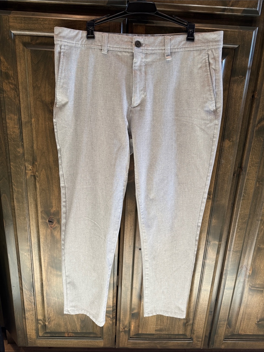 Zara Men’s Textured Casual Pants 36 x 30 $59!